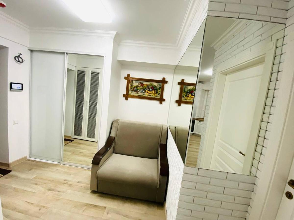 Central Eco View Apartment Кишинев Екстериор снимка