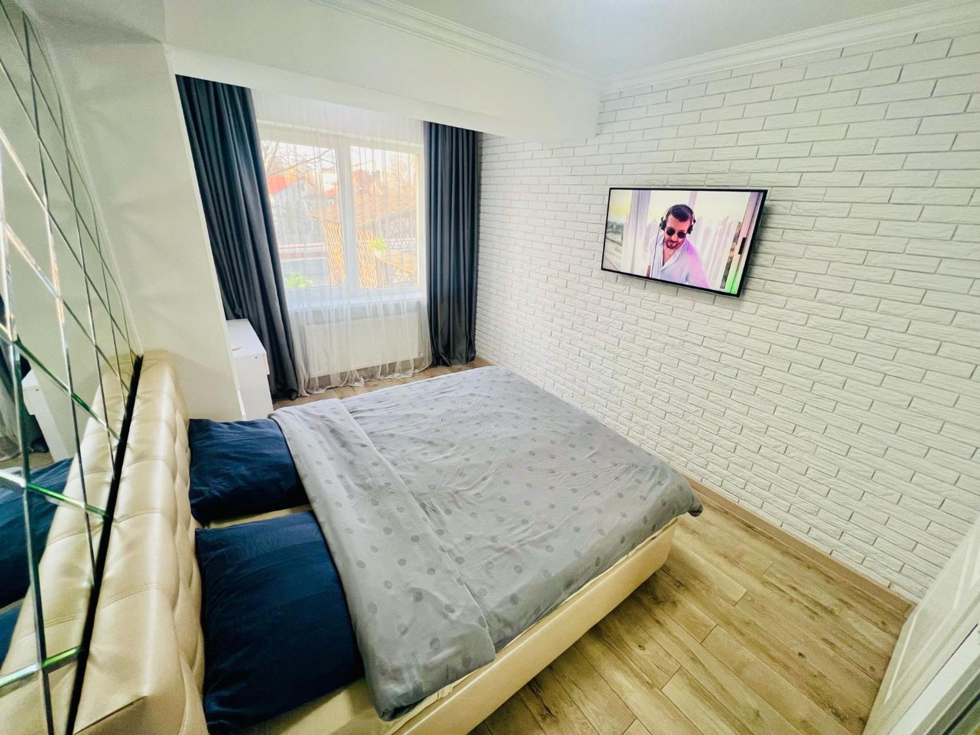Central Eco View Apartment Кишинев Екстериор снимка