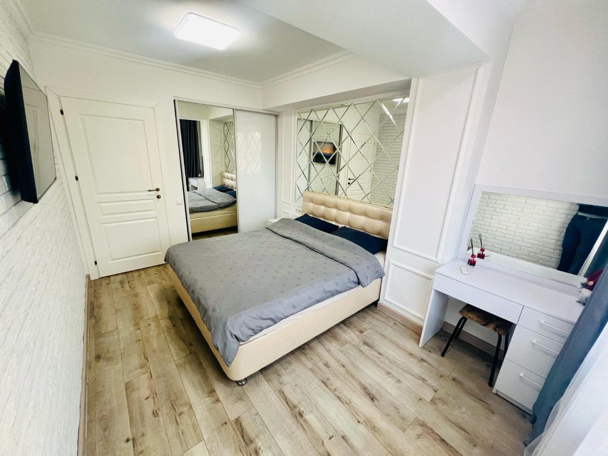 Central Eco View Apartment Кишинев Екстериор снимка